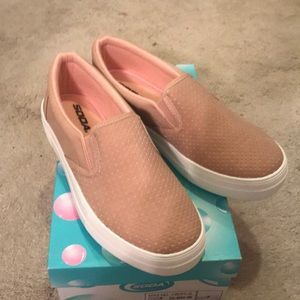 💐 Soda “Croft” Slip On Shoes